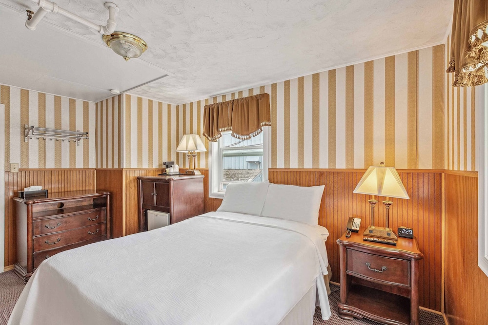 Hotel Seward - photo 26