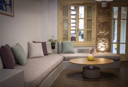 Filopapou Pearl on Acropolis Hill — 4-Star Luxury Hotel in Athens, Greece