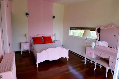 Villa Temptation — Kamena Vourla — photo 5