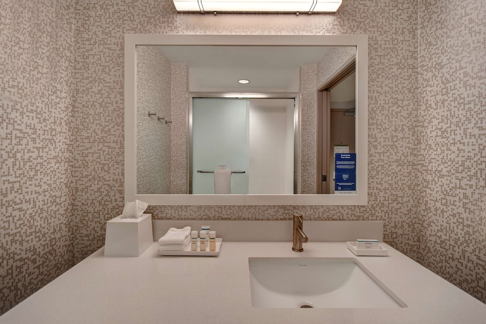 Home2 Suites by Hilton East Hanover - photo 27