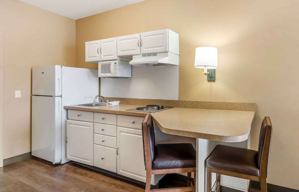 Extended Stay America Select Suites Chicago Vernon Hills Lin - photo 26
