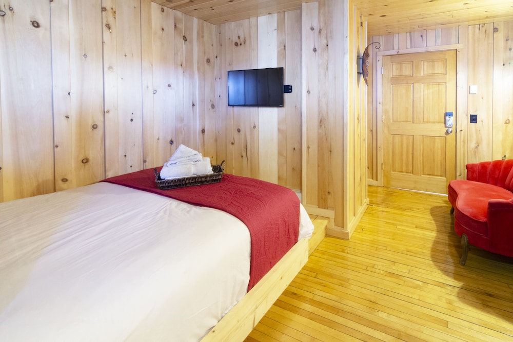 Stay Inn Ely - photo 17