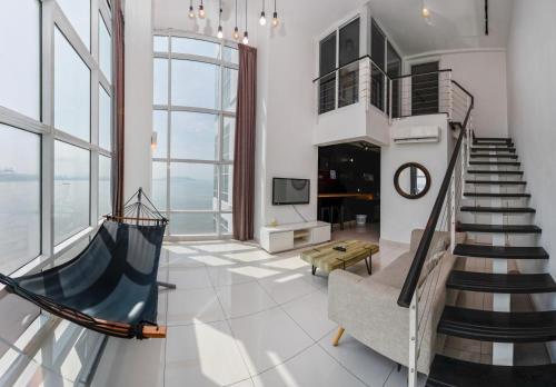 Maritime Luxury Suite Seaview Sunrise — 4-Star Luxury Hotel in George Town, Malaysia