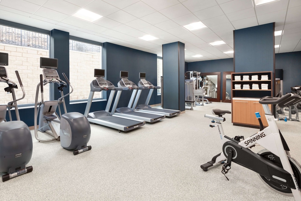 Homewood Suites by Hilton Arlington Rosslyn Key Bridge - photo 30