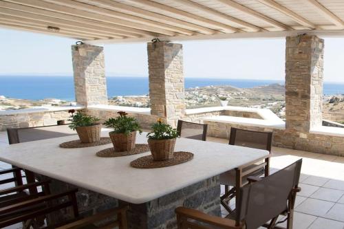 Kapari Home Syros — 4-Star Luxury Hotel in Vari, Greece