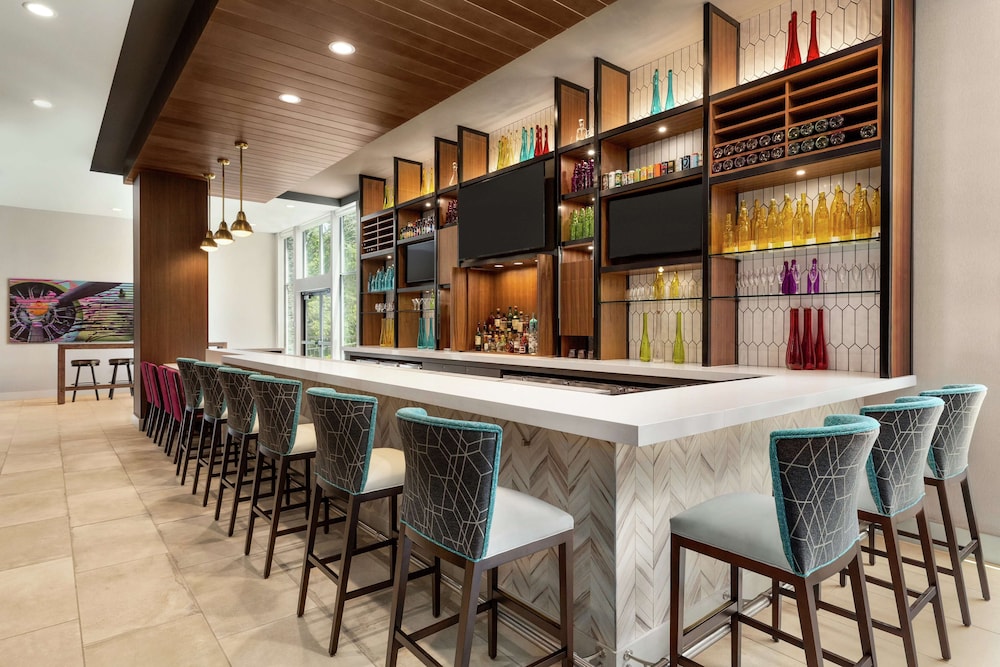 Hilton Garden Inn Seattle Airport - photo 26