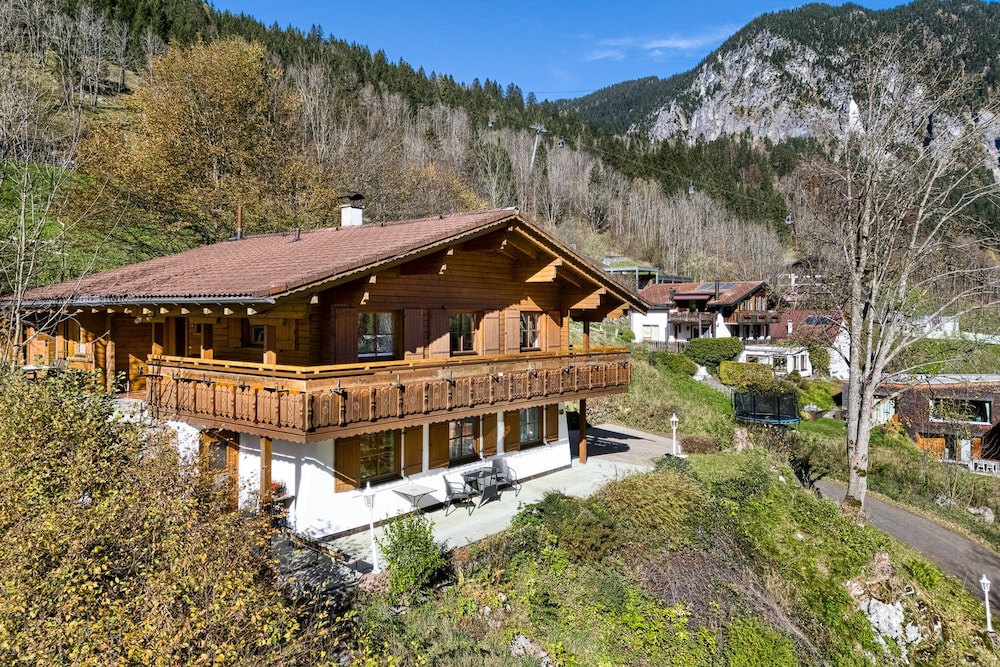 Panorama Ferienhaus Zentral — hotel in Brand