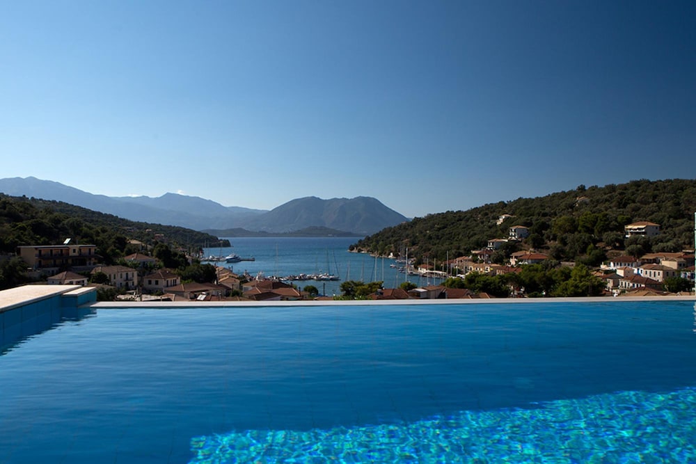Villa Thalia by Meganisi Sunset Luxury Villas — 4-Star Luxury Hotel in Vathi, Greece