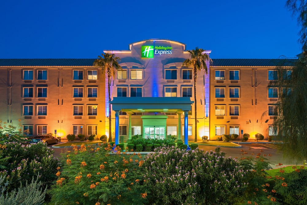 Holiday Inn Express Hotel Suites Peoria North Glendale By Ihg — Peoria