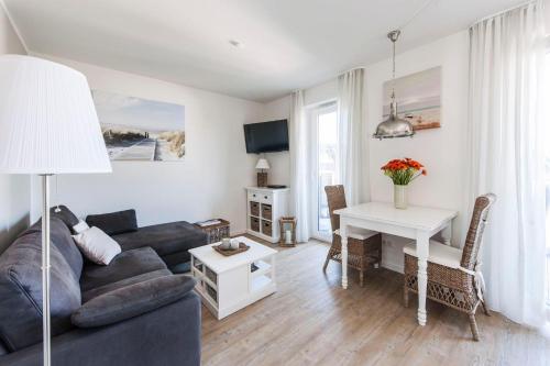 Haus Deichkieker Apartment 3 3 Wattläufer — 4-Star Luxury Hotel in Busum, Germany