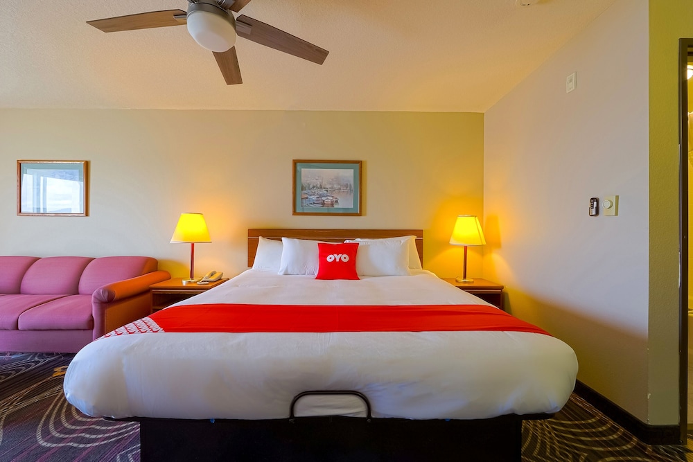 Siletz Bay Beachfront Hotel by OYO Lincoln City - photo 57