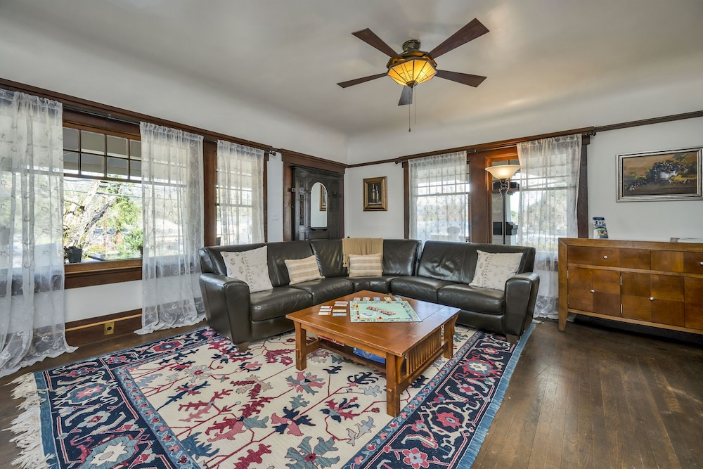 Craftsman Inn - photo 8