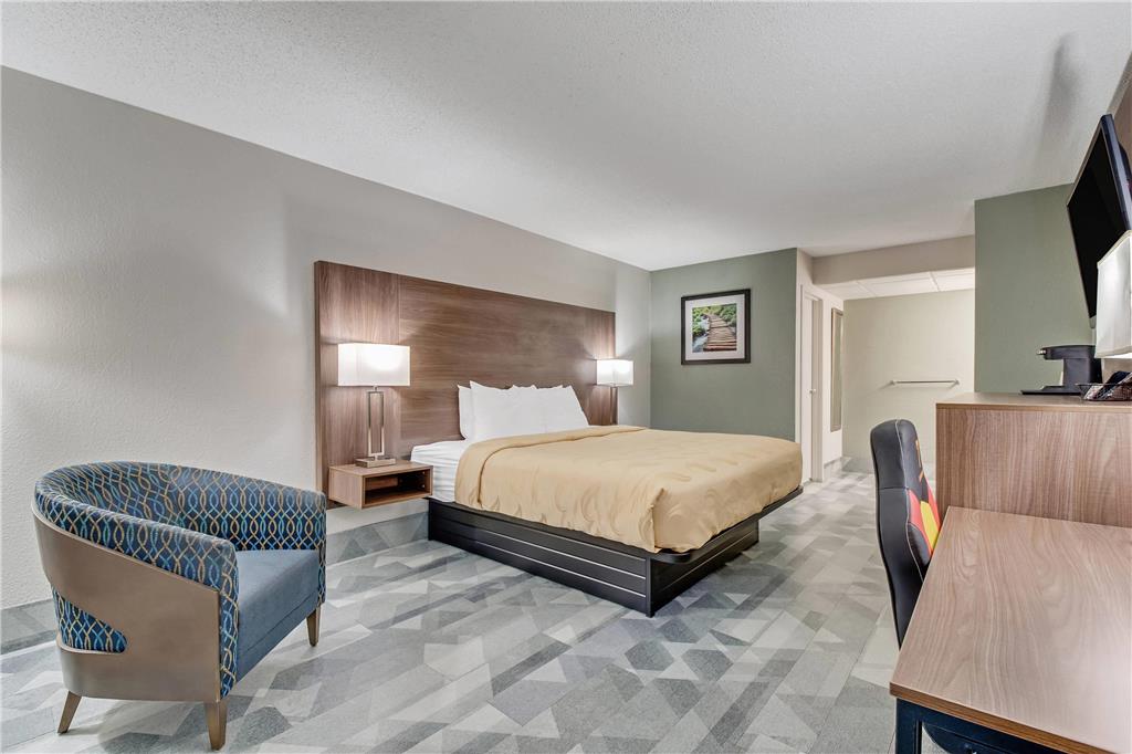 Quality Inn Dalton East - photo 11