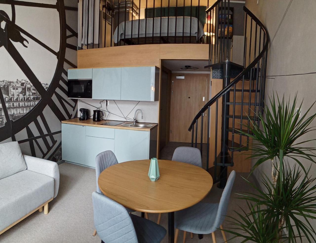 Wroclove Airport Loft — 4-Star Luxury Hotel in Wroclaw, Poland