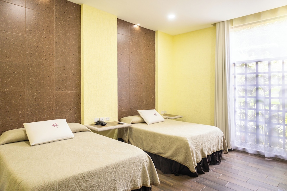 Hotel Fénix — hotel in Tapachula