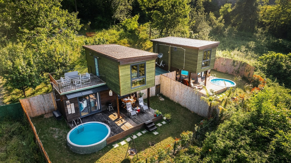 No95 Deluxe Bungalov in Sapanca, Turkey