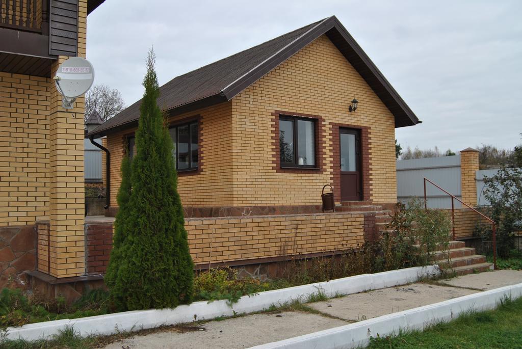 Zagorodnyj Hotel Gostevye Doma Usadba IP Podkolzin Aleksej Alekseevich Hotel — hotel in Kozel'sk