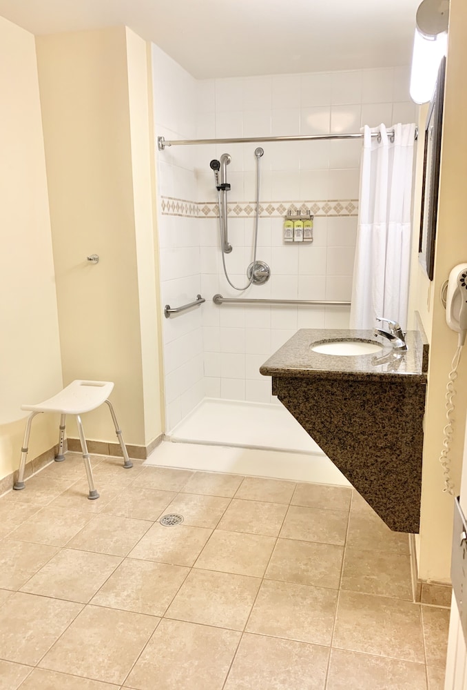 Staybridge Suites Albuquerque Airport by IHG - photo 32