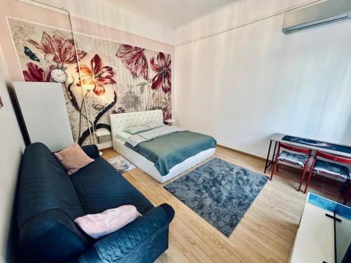 Lovely flowers apartman in downtown — 4-Star Luxury Hotel in Budapest, Hungary