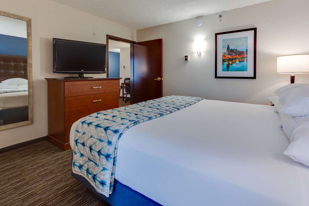 Drury Inn & Suites Nashville Airport - photo 11