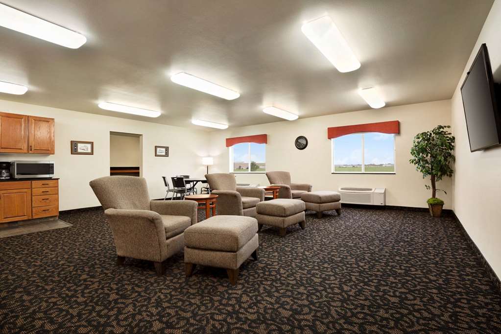 Baymont by Wyndham Fremont - photo 40