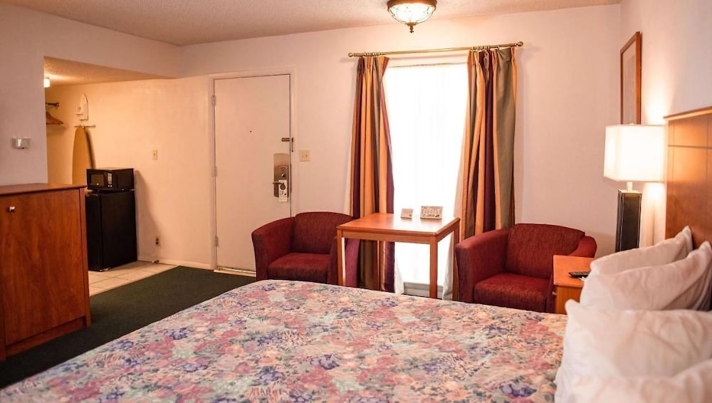 Wayfarer Inn Woodward - photo 18
