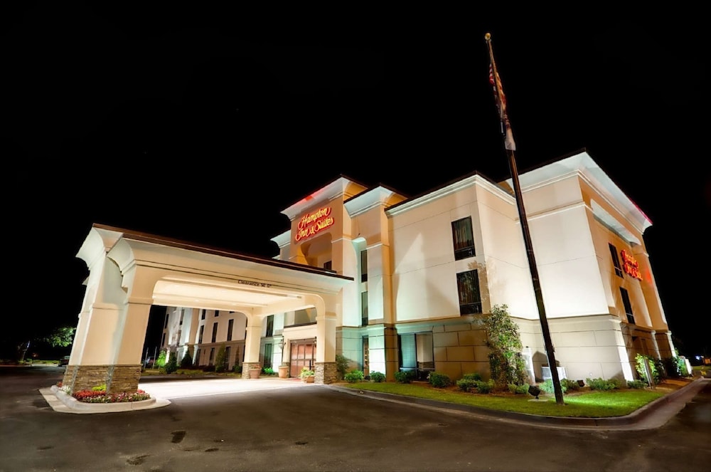 Hampton Inn & Suites Tifton - photo 20