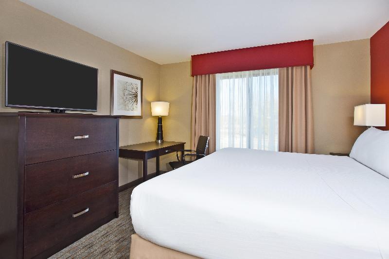 Holiday Inn Express & Suites Springfield Dayton Area by IHG - photo 51