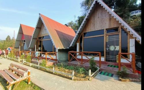 Amar Bari Happy Valley Cottages by StayApart in Karsiyang, India