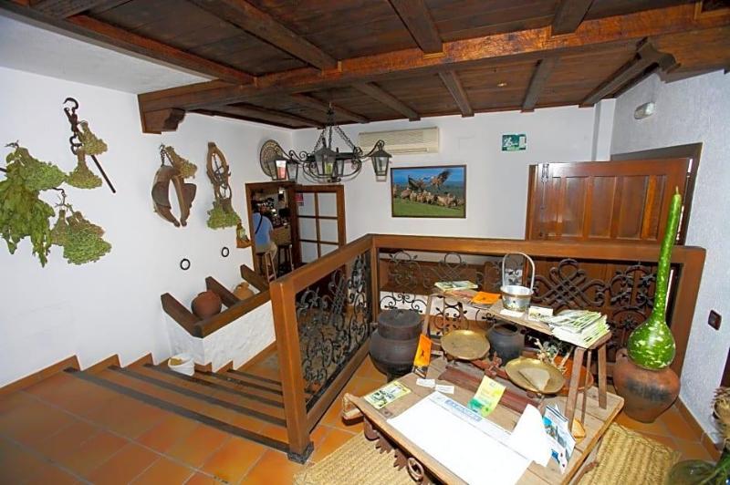 Hotel Posada San Antonio - carbon neutral hotel in El Bosque