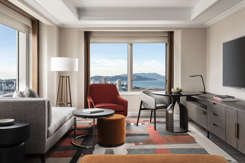 Four Seasons Hotel San Francisco at Embarcadero - photo 26