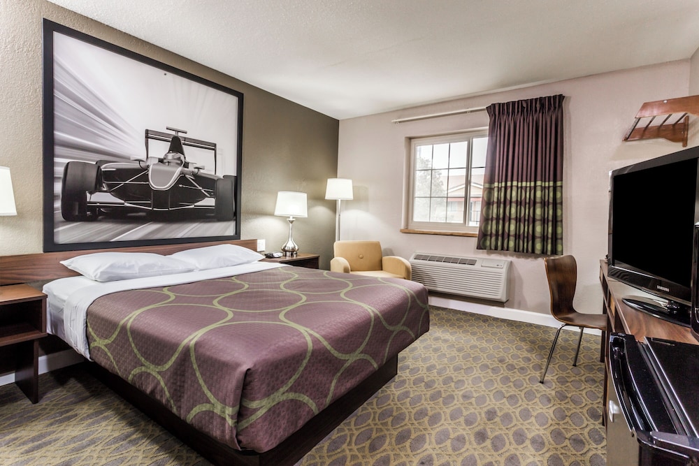 Deluxe Inn Willows - photo 6