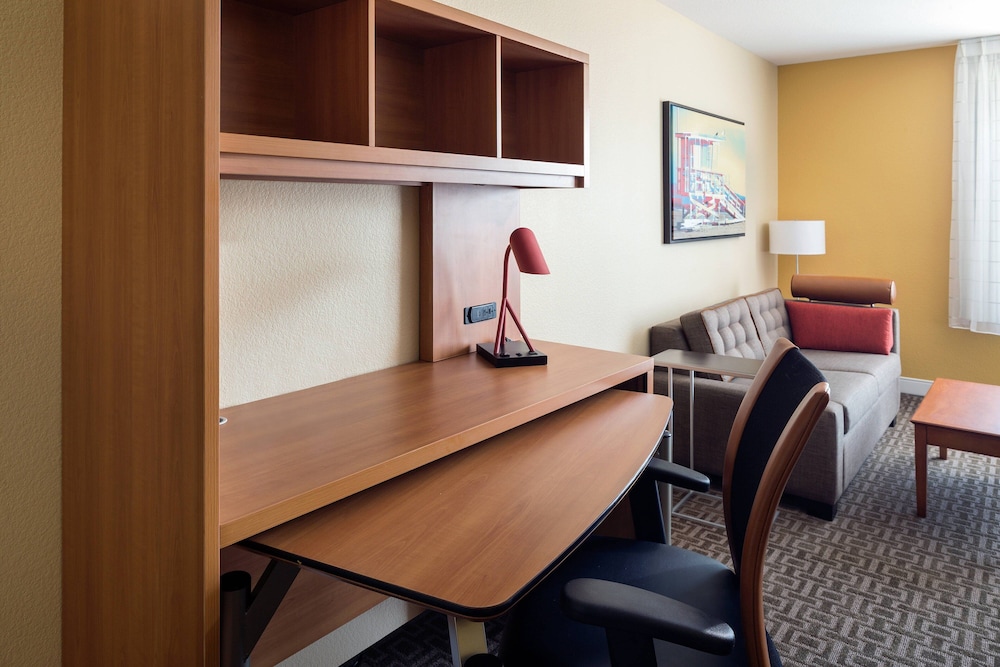 TownePlace Suites Los Angeles LAX Manhattan Beach - photo 7