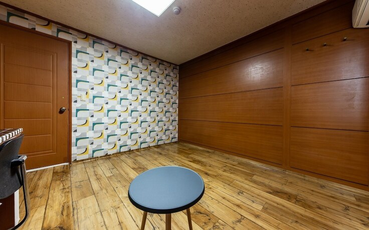 Gimje Top in Jeonju, South Korea