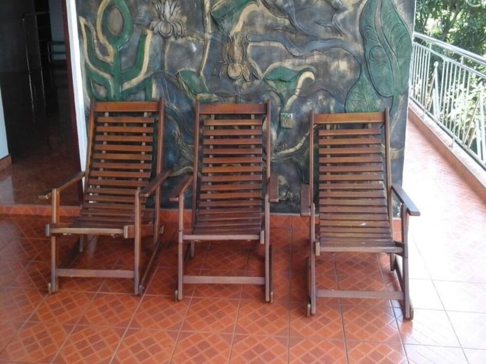 Hiru Beach in Weligama, Sri Lanka