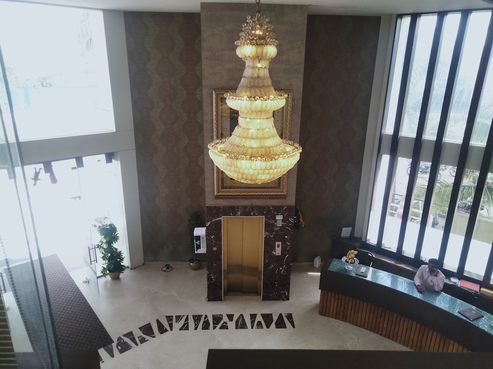 Udayanraje Palace — Ahmadnagar — photo 4