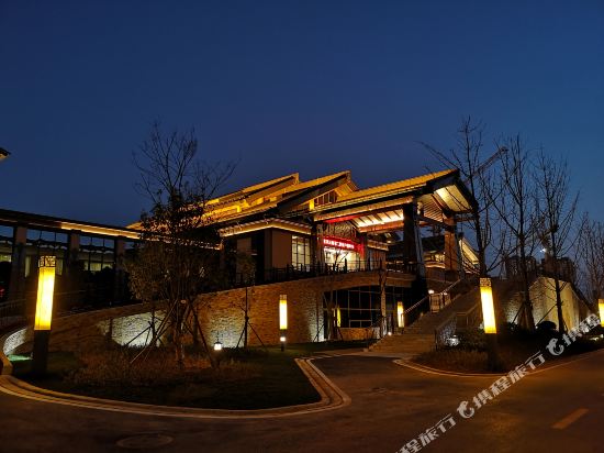 Yinyuan Hotel - carbon neutral hotel in Kunming