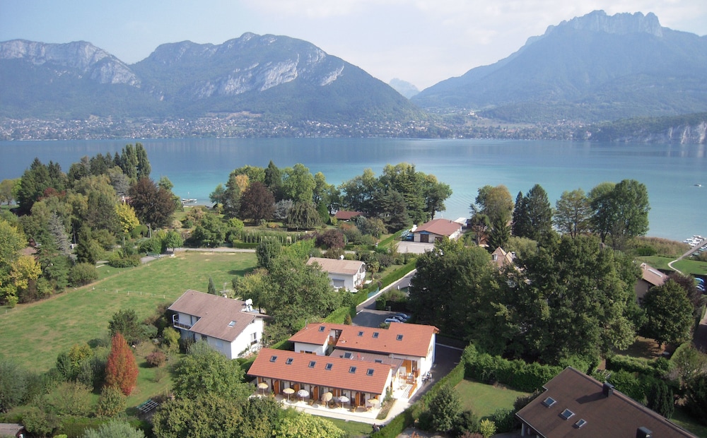 L'Aurore du Lac — hotel in Sevrier