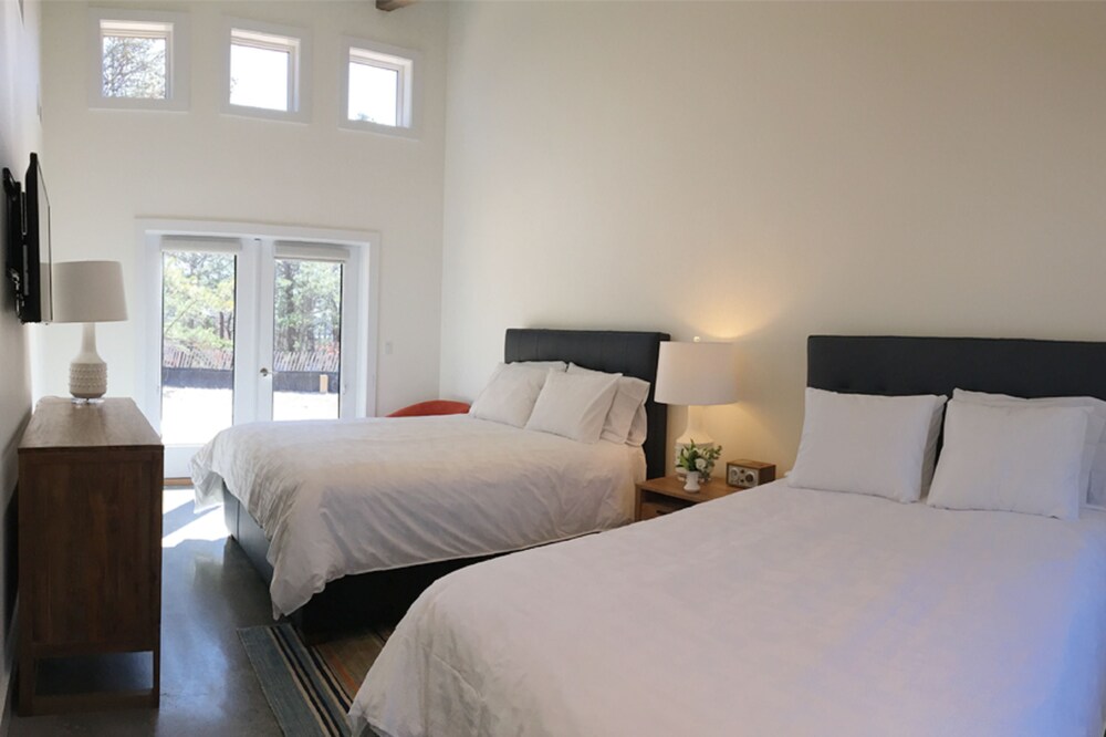 The Hampton Maid - photo 12