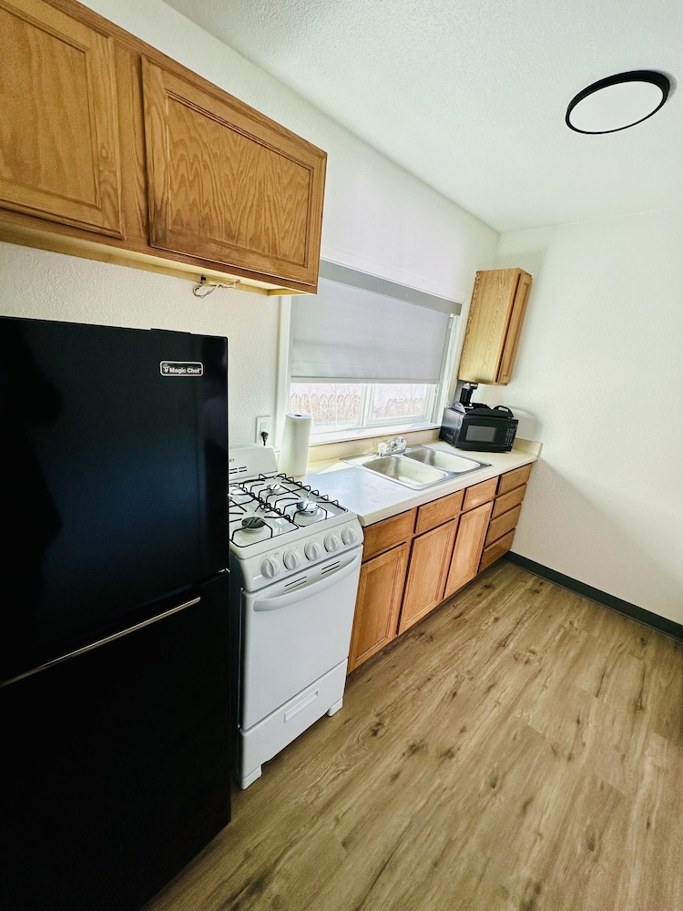 Wapiti Self Service Lodge - photo 14