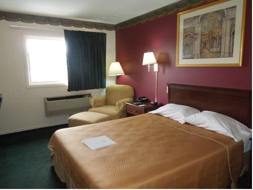 Travelodge Fremont - photo 12