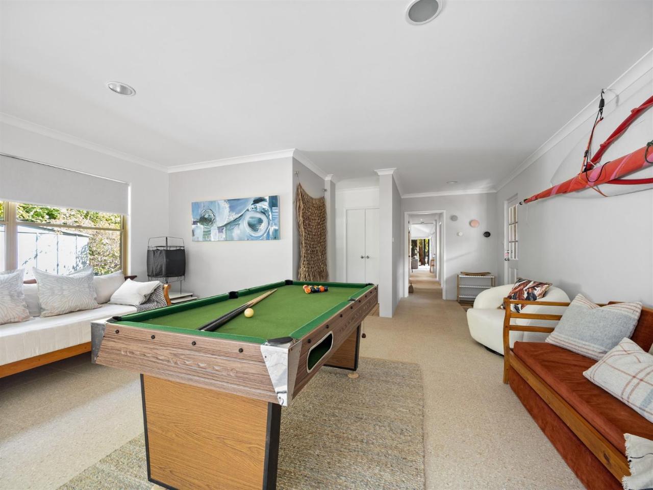 Mint Haus stylish coastal retreat — 4-Star Luxury Hotel in Quindalup, Australia