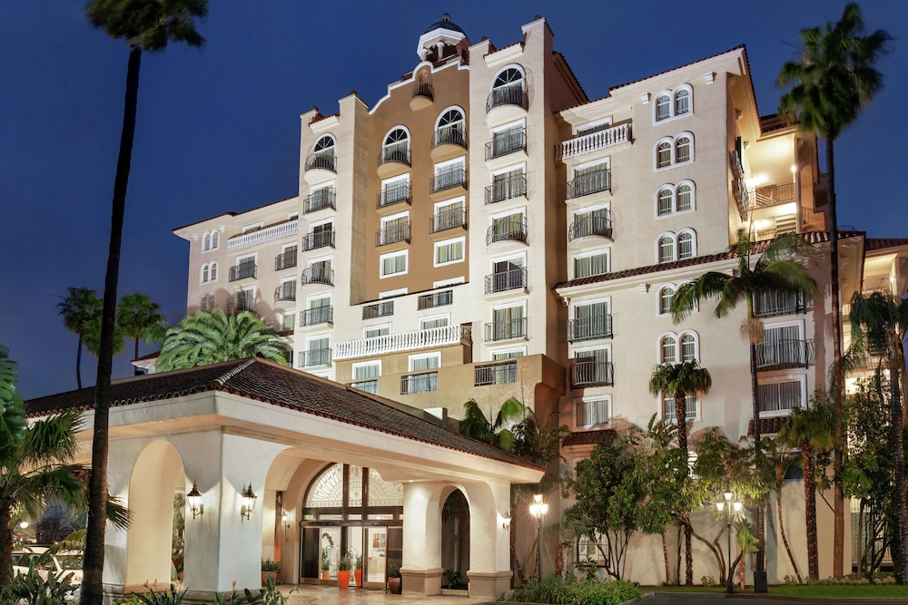 Embassy Suites by Hilton Santa Ana Orange County Airport - featured photo