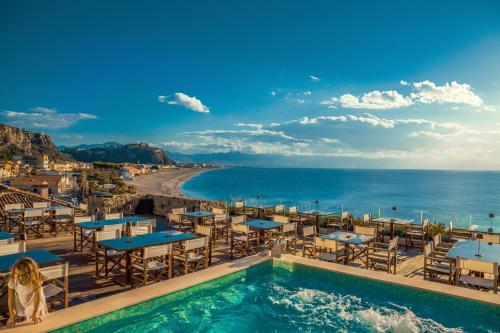 Ngonia Bay Boutique Hotel — 4-Star Luxury Hotel in Milazzo, Italy