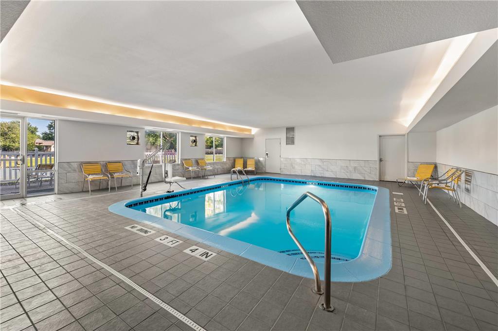 Comfort Inn & Suites Olathe Kansas City - photo 28