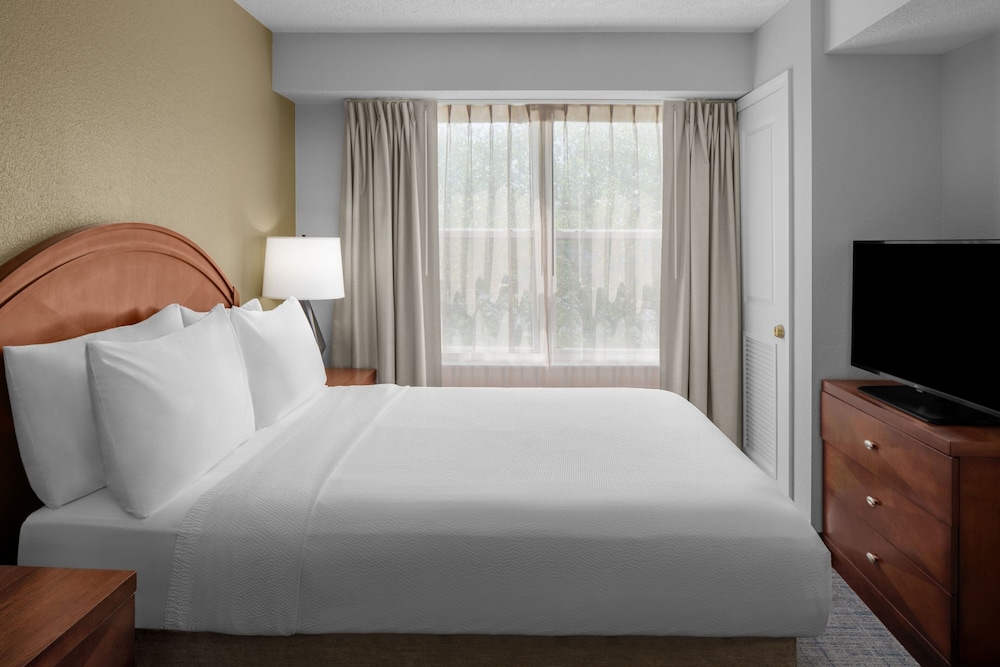 Residence Inn by Marriott Long Island Holtsville - photo 6