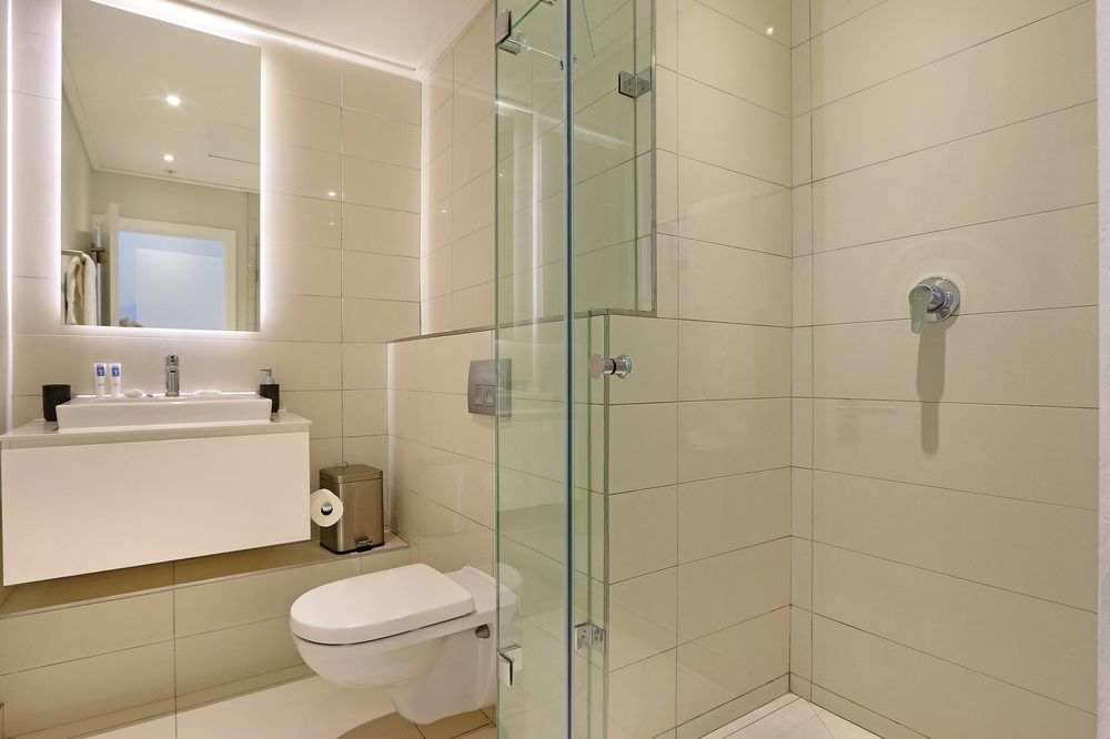 Triangle Luxury Suites by Totalstay