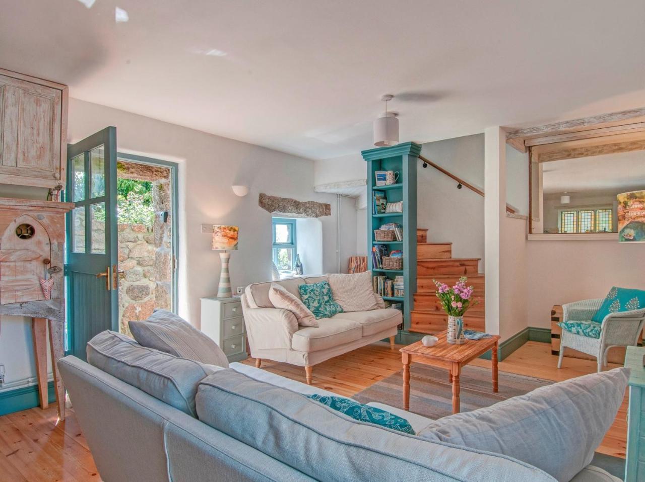 2 Bed in Penzance oc 36733