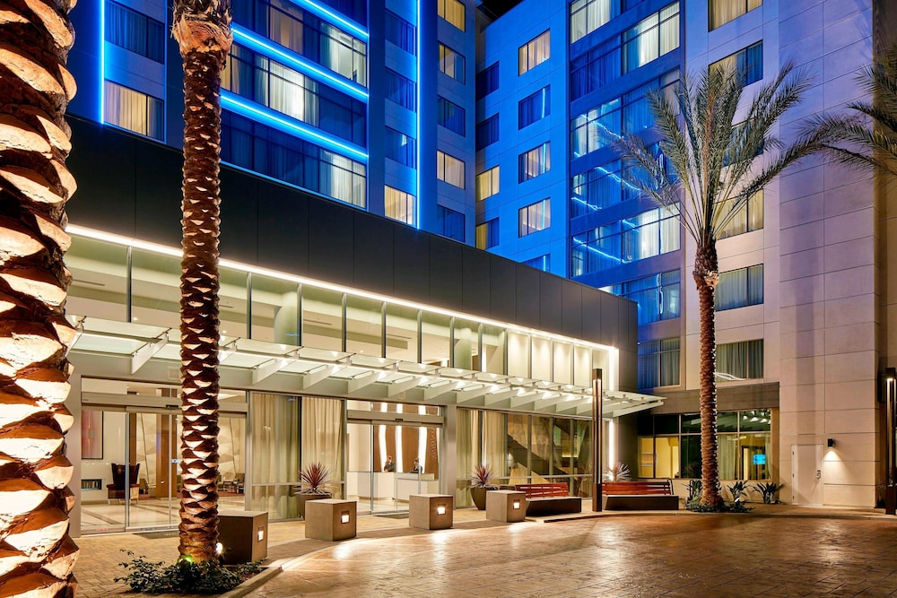Residence Inn by Marriott at Anaheim Resort Convention Cntr - photo 42