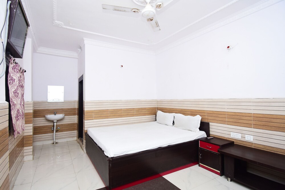 Spot On 44384 Hotel Amit in Ranchi, India